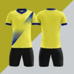 2025定制足球制服球衣，球队名称和号码印刷夏秋复古风格OEM服务 - Image 4